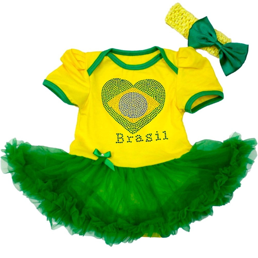 New never worn baby clothes